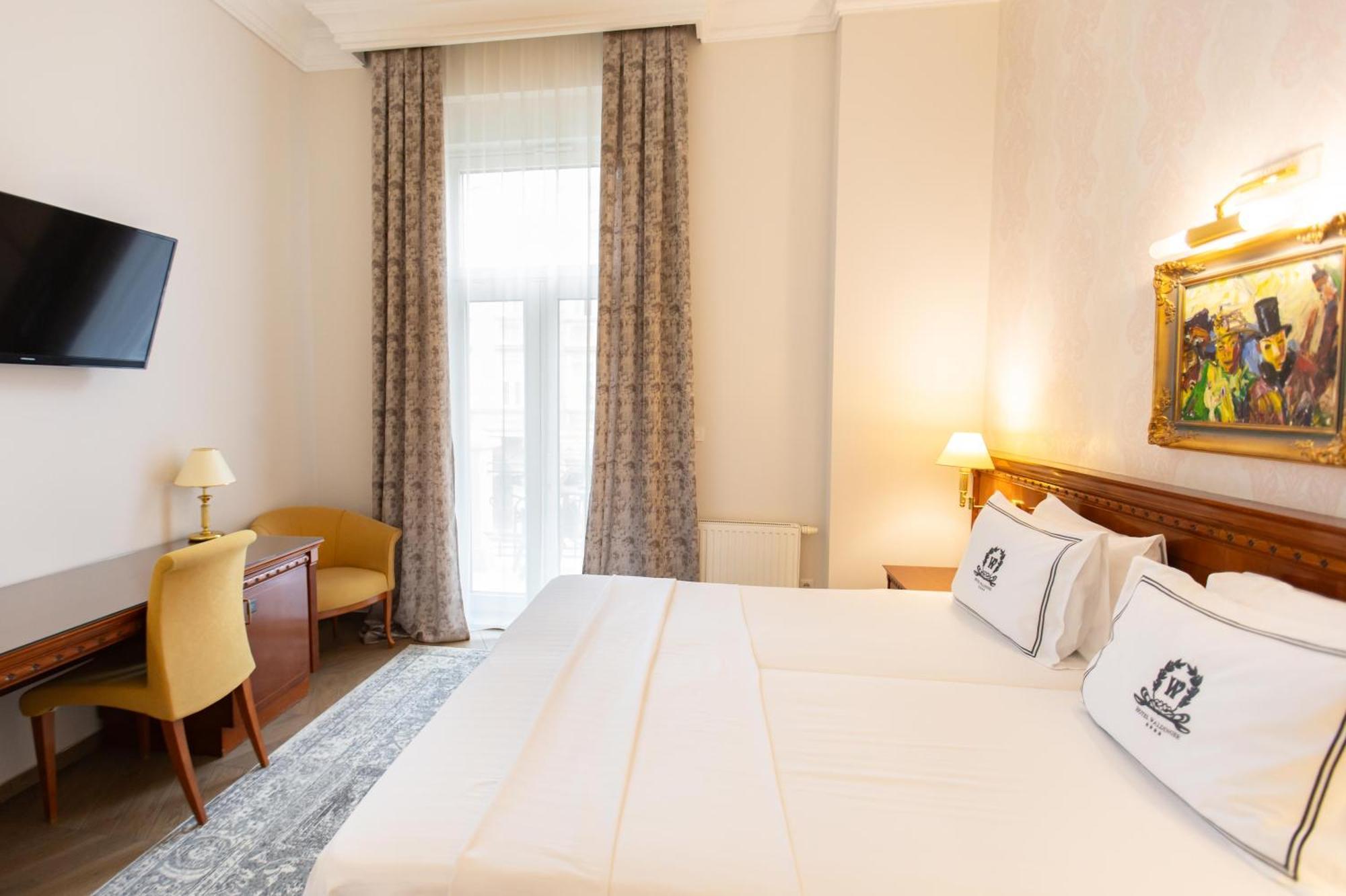 Hotel Waldinger Osijek Exterior photo