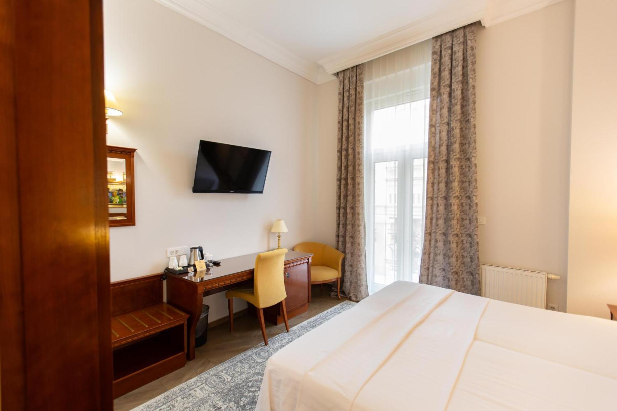 Hotel Waldinger Osijek Exterior photo